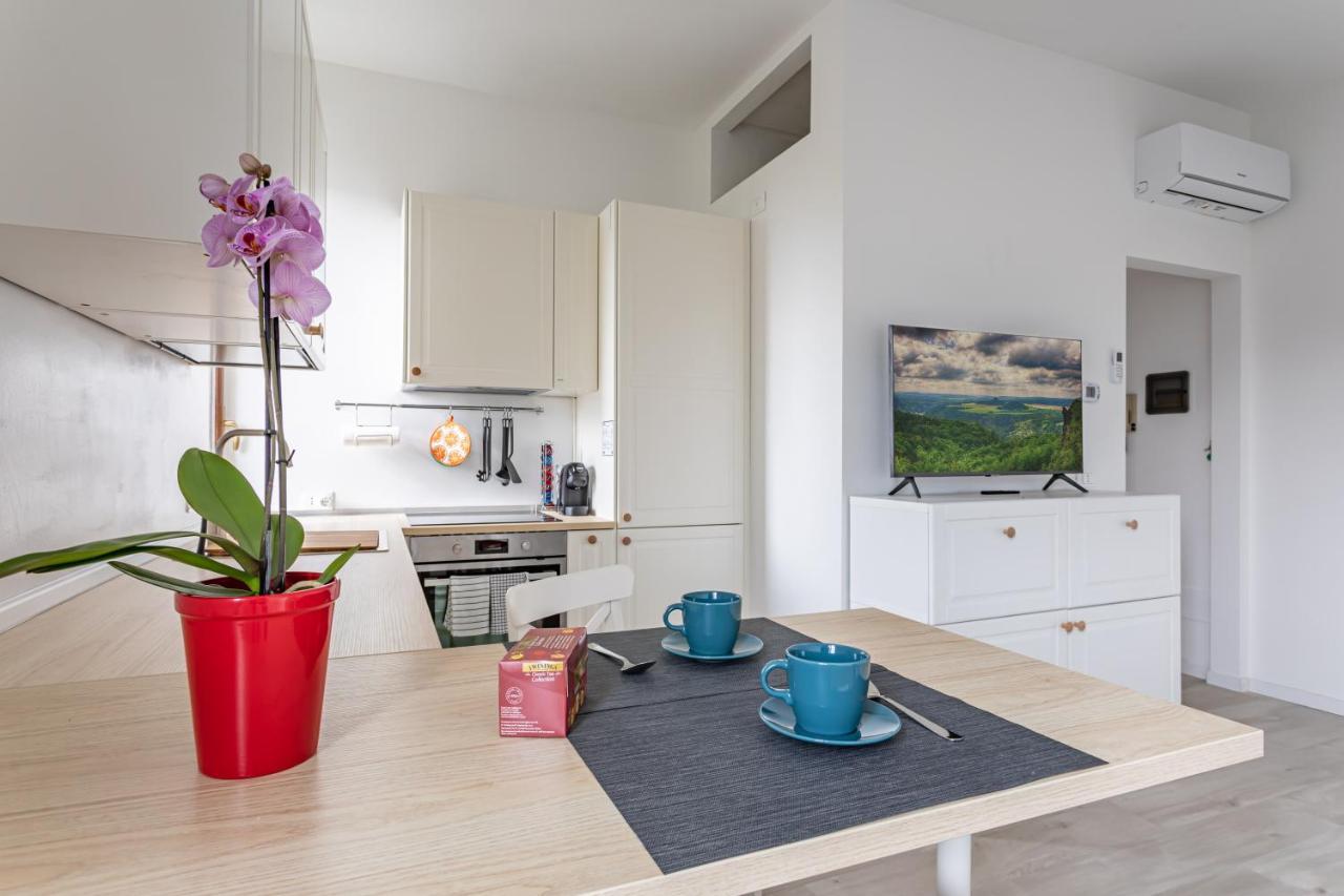House Maga - By Host4U Leilighet Brescia Eksteriør bilde